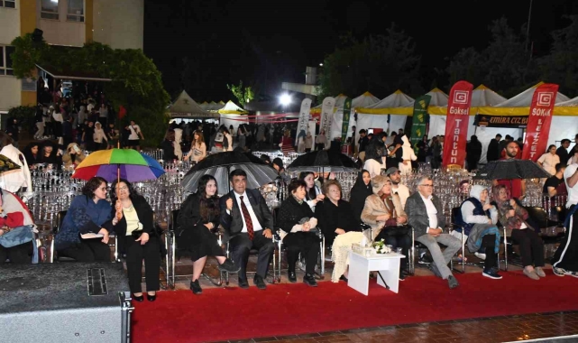 GKV'nin 60. yılında DenZe şov