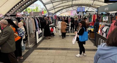 Güngören Belediyesi tarafından düzenlenen Giyim Festivaline büyük ilgi