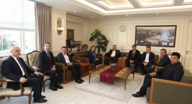 Halı ihracatçıları Şahin'i ziyaret etti