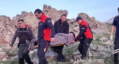 Hasandağı'nda yaralanıp mahsur kalan Kıbrıs Gazisini AFAD ve UMKE kurtardı