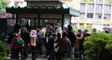 Hintli turistler Eskişehir'e hayran kaldı