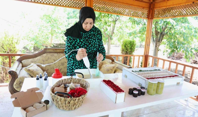 Hobi olarak başladı şimdi 45 çeşit sabun üretiyor