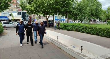 Interpol ve Europol tarafından kırmızı bültenle aranan DEAŞ'lı Kırşehir'de yakalandı