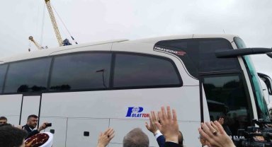 İstanbul'da ilk hac kafilesi, Harem Otogarı'ndan kutsal topraklara uğurlandı