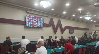 İzmir'de kumar baskınında 186 kişiye 1 milyon 195 bin TL ceza