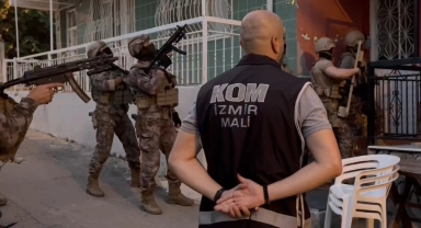 İzmir'de tefecilere dev operasyon: 40 gözaltı