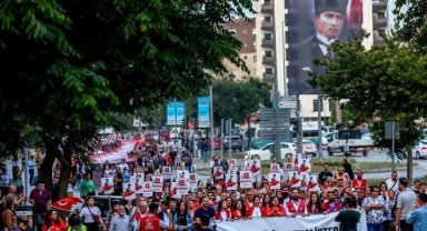 İzmir'in ilçelerinde 19 Mayıs coşkusu