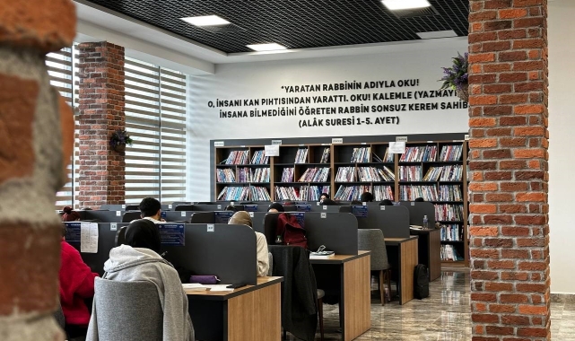 Kağıthane'de YKS sınavı öncesi millet kıraathanelerine yoğun ilgi