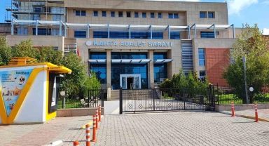 Kahta'da düzenlenen uyuşturucu operasyonunda 2 kişi gözaltına alındı