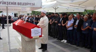 Kalp krizinden vefat eden emniyet müdürü toprağa verildi