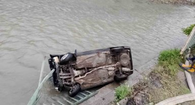 Karabük'te otomobil çaya uçtu: 1 yaralı