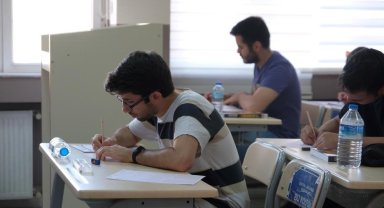 Karacasu'da ihtiyaç sahibi öğrencilerin sınav ücretlerini kaymakamlık karşılayacak