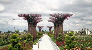 Karatay Mevlana Gül Parkı yeni sezon için kapılarını açtı