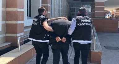 Kastamonu'da uyuşturucu operasyonunda 2 kişi tutuklandı
