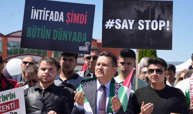 Kastamonu'da üniversite öğrencileri Filistin için yürüdü, "katil İsrail" sloganı attı