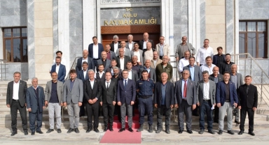 Kaymakam Canpolat mahalle muhtarları ile bir araya geldi