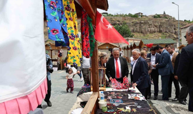 Kayseri protokolü Maharetli Eller'de