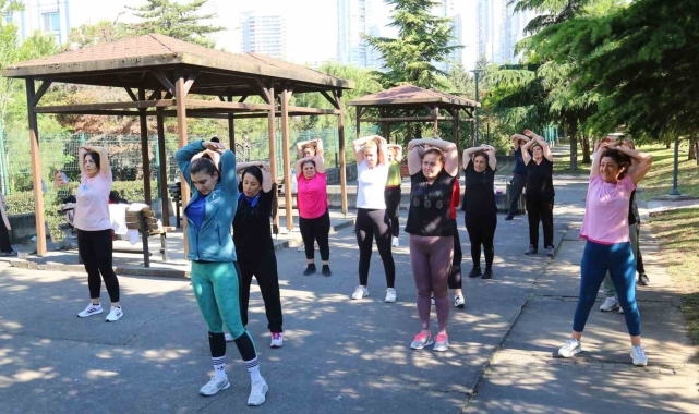 Küçükçekmece'de sabah sporlarına büyük ilgi
