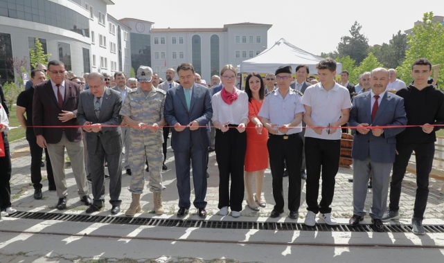 Kütahya'da "Mesleki Teknik Eğitim Fuarı" açıldı