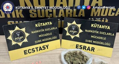 Kütahya'da otobüs yolcusunun üzerinde uyuşturucu ele geçirildi