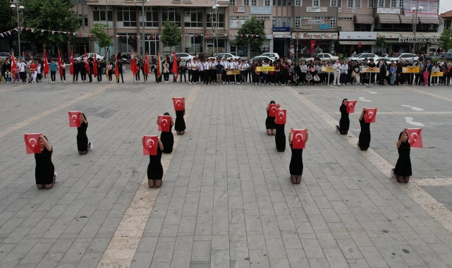 Manisa ilçelerinde 19 Mayıs kutlamaları