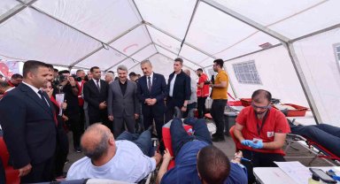 Mardin'de düzenlenen geleneksel kan bağışı kampanyasında rekor kırıldı