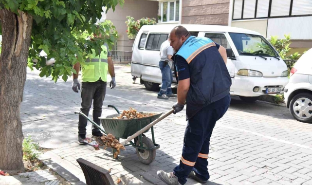 MASKİ'den yağmur suyu ızgaralarında yoğun mesai