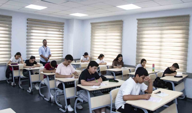 Mersin'de LGS'ye hazırlanan öğrencilere prova sınavı yapıldı