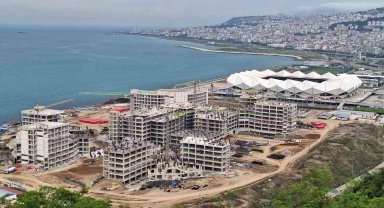 Milletvekilleri şehir hastanesindeki çalışmaları inceledi