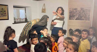 Minik öğrenciler Kent Müzesi'ni ziyaret etti