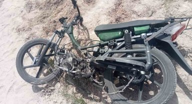 Motosiklet hırsızı önce kameraya sonra polise yakalandı