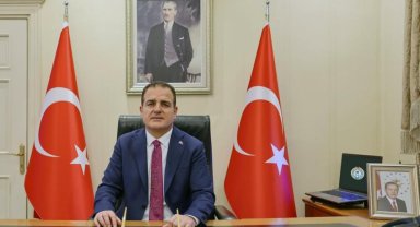 Muğla Valisi Akbıyık'tan Anneler Günü mesajı: "Annelerimiz, hayatımızın en değerli hazineleri"