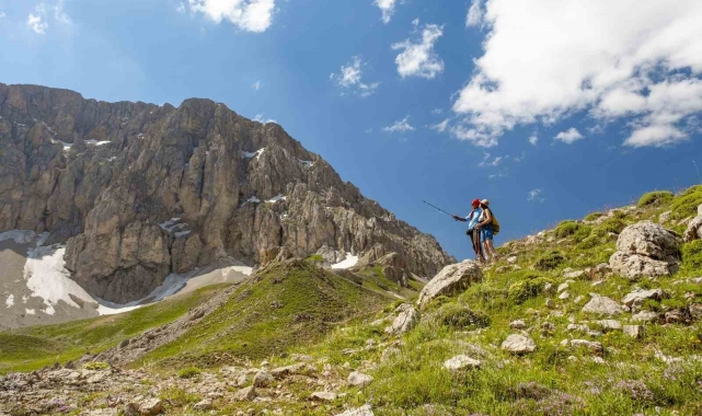 Munzurlar, turistlerin ilgi odağı