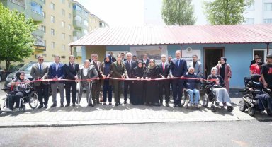 Muş'ta engelliler için iki farklı kursun açılışı yapıldı