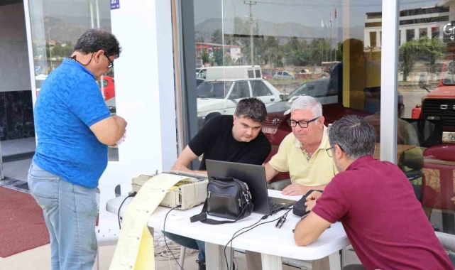 Nazilli Belediyesi mobil vezne aracı hizmetini sürdürüyor