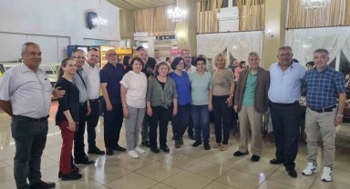 Nazilli'deki kurum çalışanlarından emekli meslektaşlarına veda yemeği