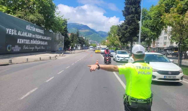 Ordu'da bir haftada 15 binden fazla araç ve sürücü denetlendi
