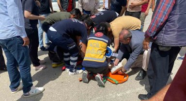 Otomobil ile motosiklet çarpıştı: 1 yaralı