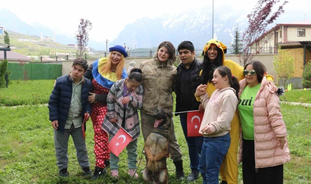Özel öğrenciler jandarmaya misafir oldu