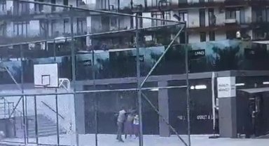 Pendik'te kadını, çocuğunun yanında tekme ve yumruklarla darp etti