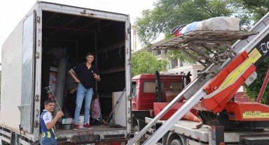 Rezerv alandaki konut ve iş yerleri taşınıyor