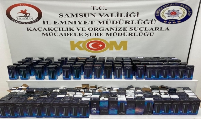 Samsun'da gümrük kaçağı 210 elektronik dereceli termos ele geçirildi