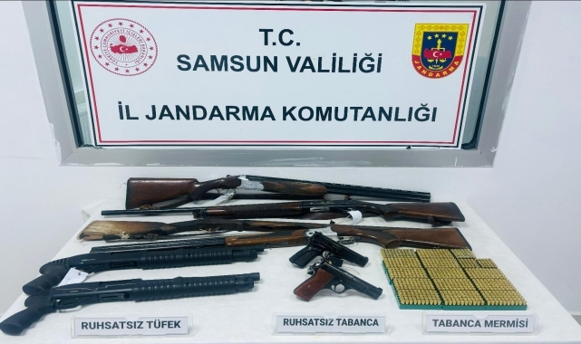 Samsun'da kaçakçılık operasyonunda 5 zanlı yakalandı