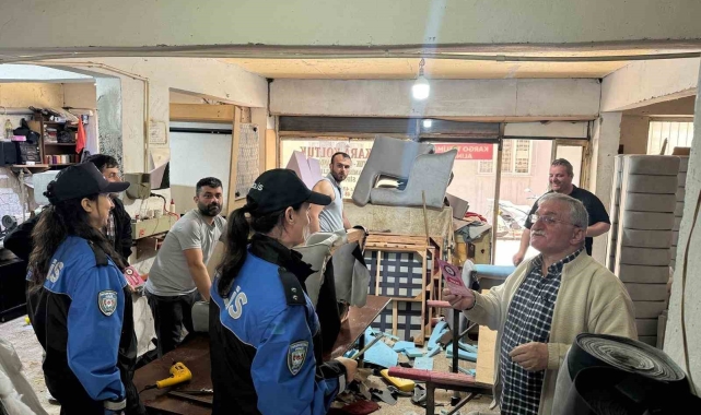 Samsun polisi denetliyor, bilgilendiriyor