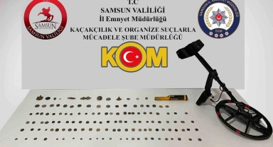 Samsun'da 121 adet sikke, 10 adet obje ele geçirildi: 2 gözaltı