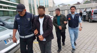 Samsun'da 5 kaçak göçmen ve 2 göçmen kaçakçısı yakalandı