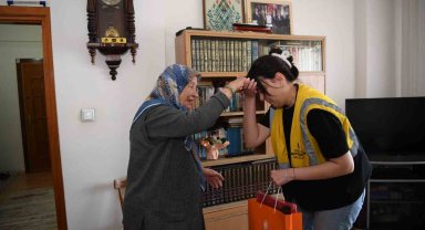 Samsun'da Anneler Günü'nde anlamlı ziyaret