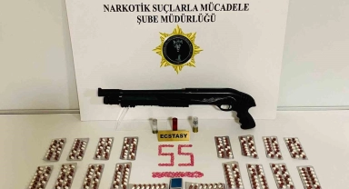 Samsun'da uyuşturucu operasyonu: 3 gözaltı