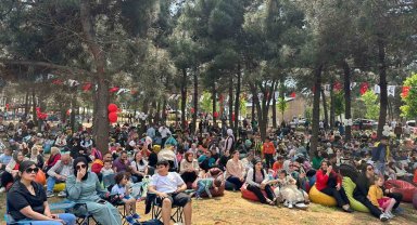 Sancaktepe'de anneler çocuklarıyla müzik ve eğlenceye doydu