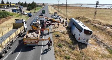 Şanlıurfa'da yolcu otobüsü devrildi: 6 yaralı